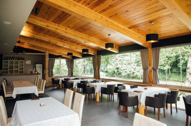 The interior of the restauran Goja